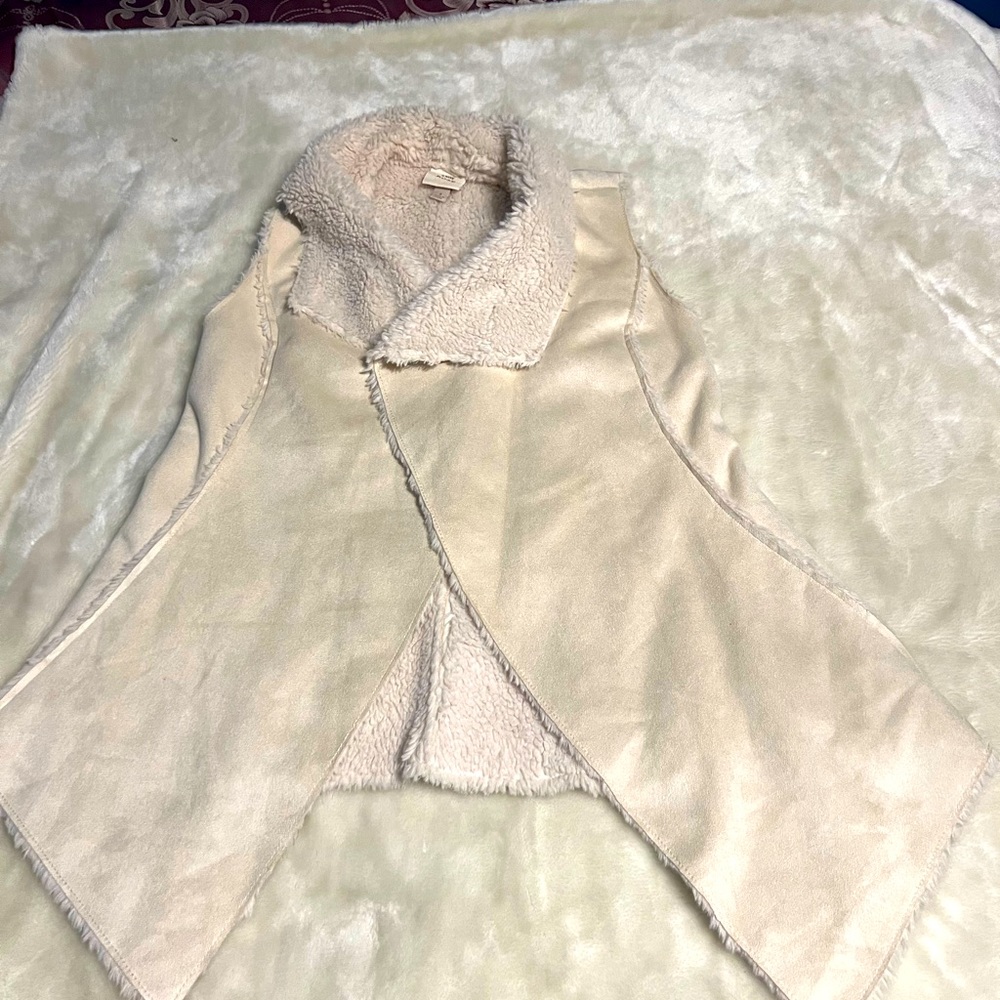 Women’s faux suede vest with fleece lining Medium